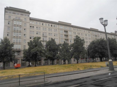 Wohn- und Geschäftshäuser Karl-Marx-Allee